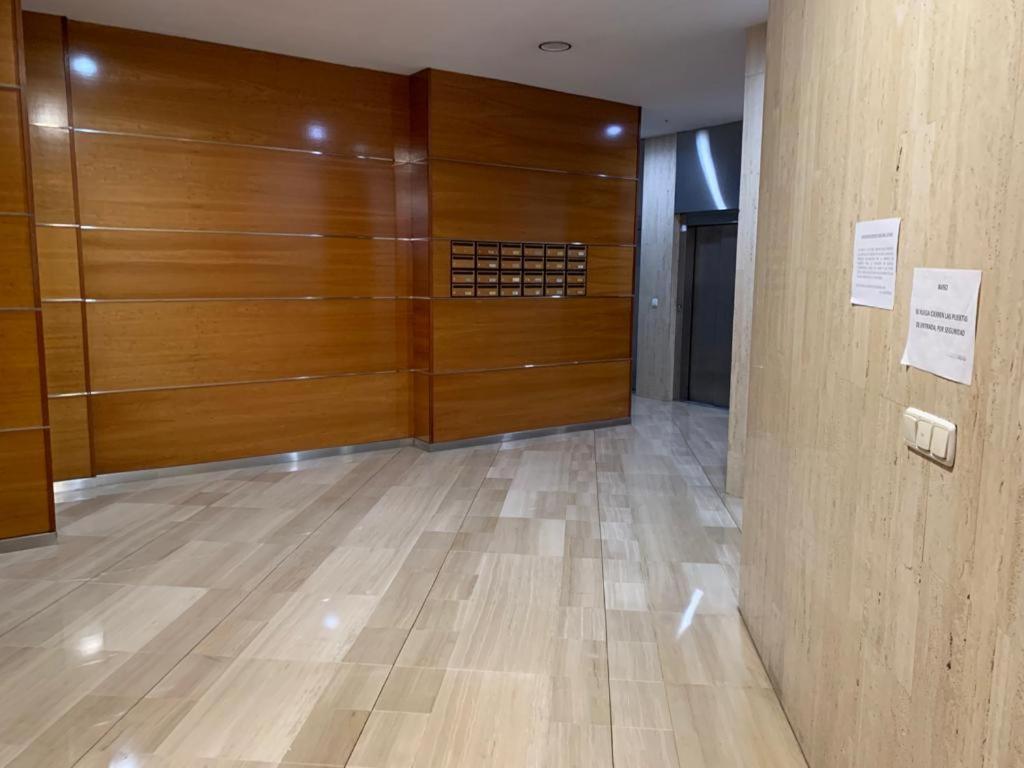 Apartamento Con Encanto Y Parking Privado Y Gratuito Гранада Екстер'єр фото