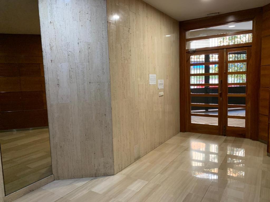 Apartamento Con Encanto Y Parking Privado Y Gratuito Гранада Екстер'єр фото